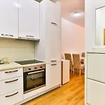 City Montesun Apartments
